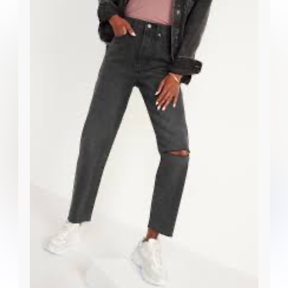 Old Navy Extra High Rise Sky-Hi Straight Jeans